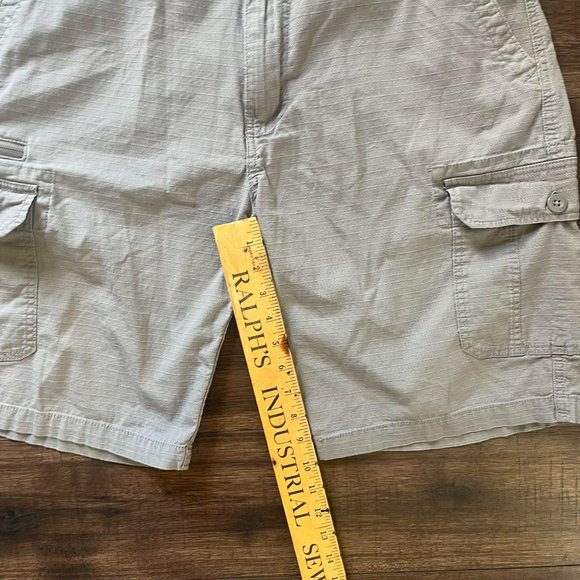 Wear First Mens Gray Cargo Utility Ripstop Hiking Shorts Size 38 - Picture 4 of 5